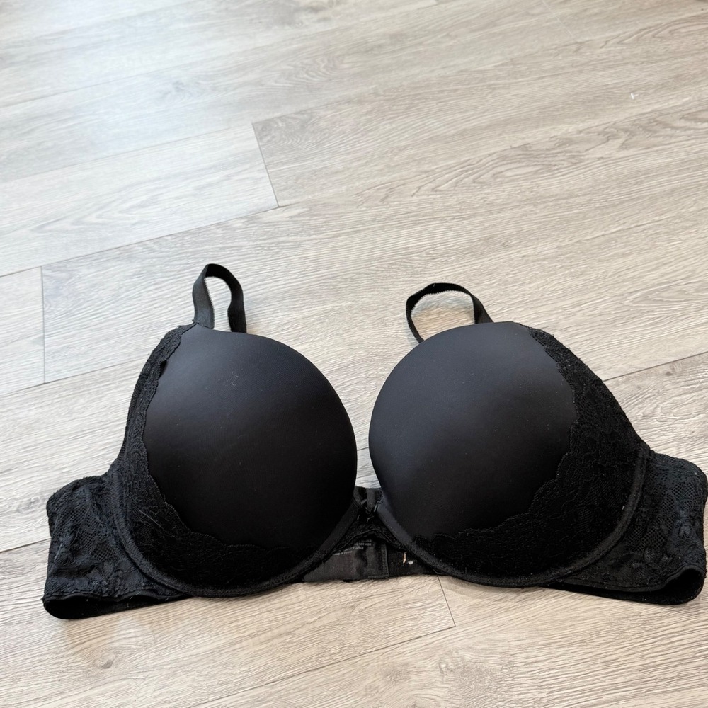Torrid Black Lace Trim Push-Up Plunge Bra Womens Plus Size 46C Underwire Padded